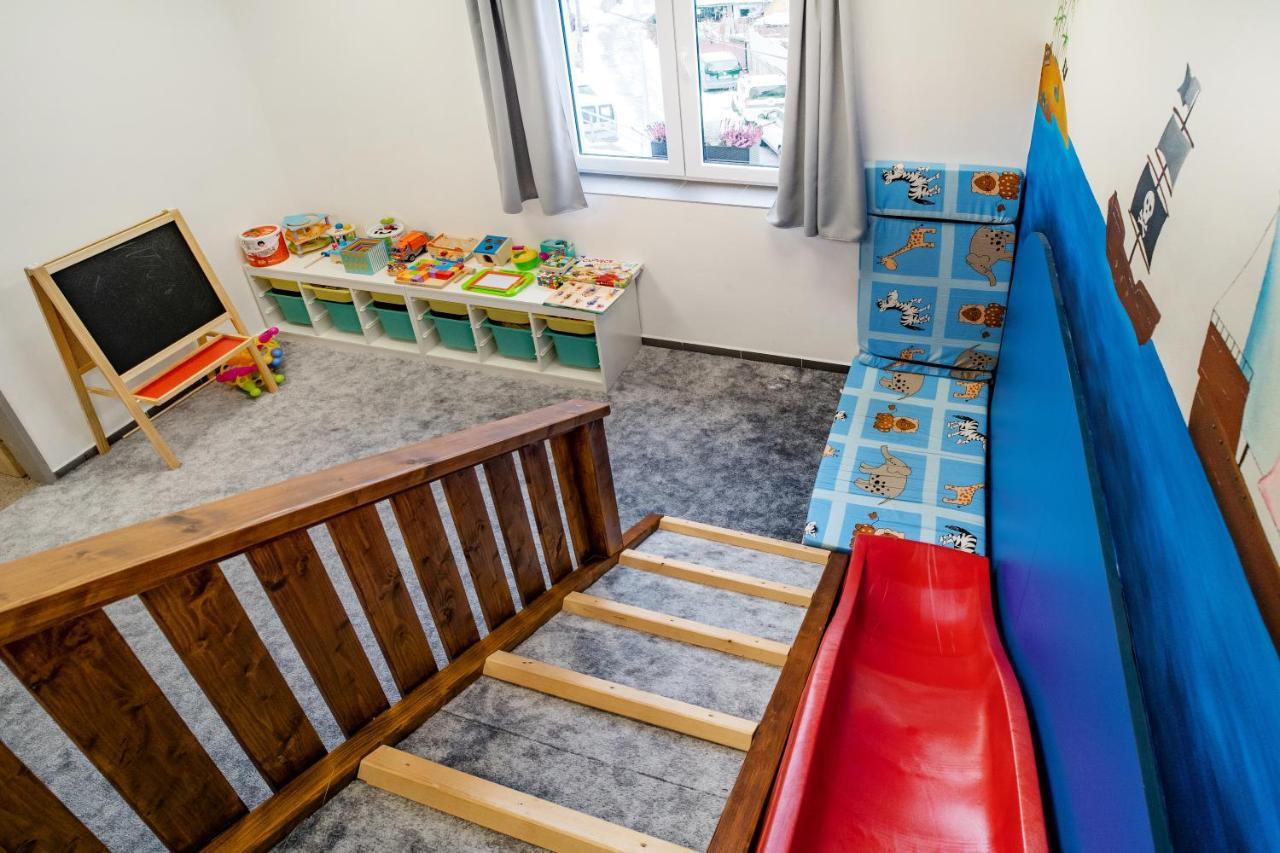Hotel Smrz Sepekov Bagian luar foto